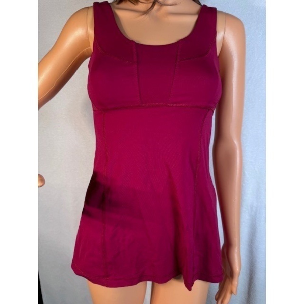 EUC Lululemon wine purple athletic tank top Size 2